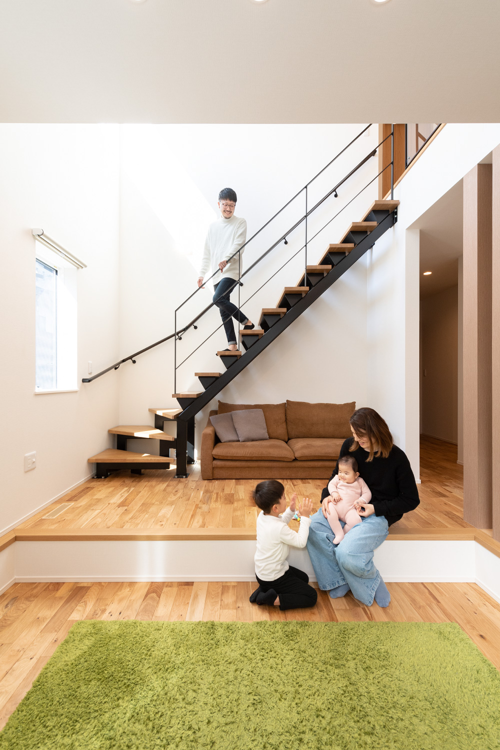 リビング・ダウンフロア