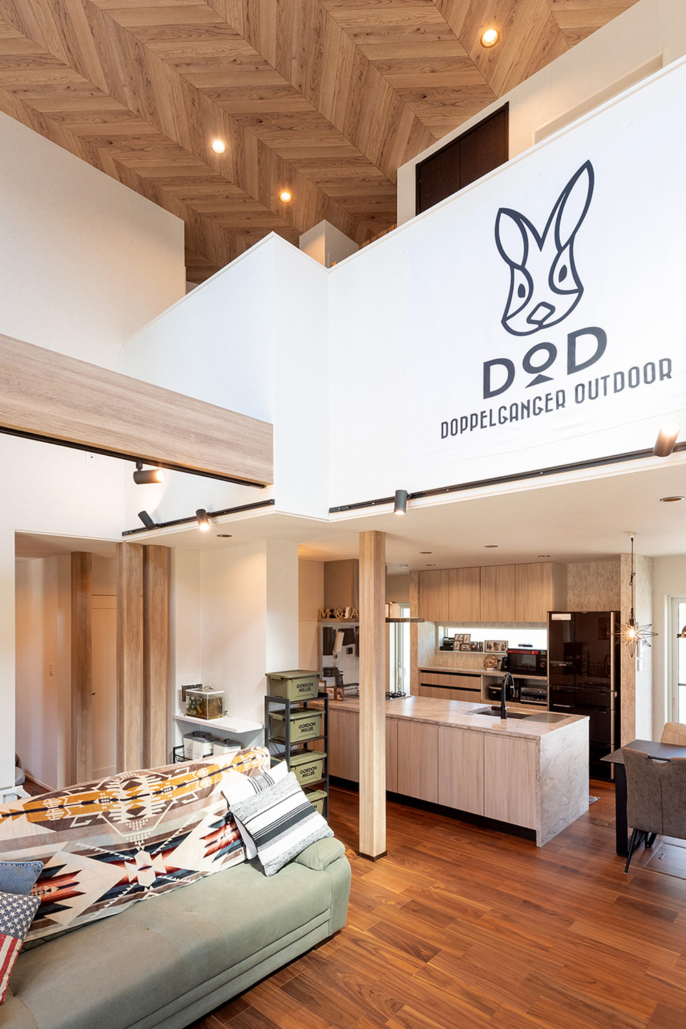 リビング・ダイニング・キッチン・吹抜け