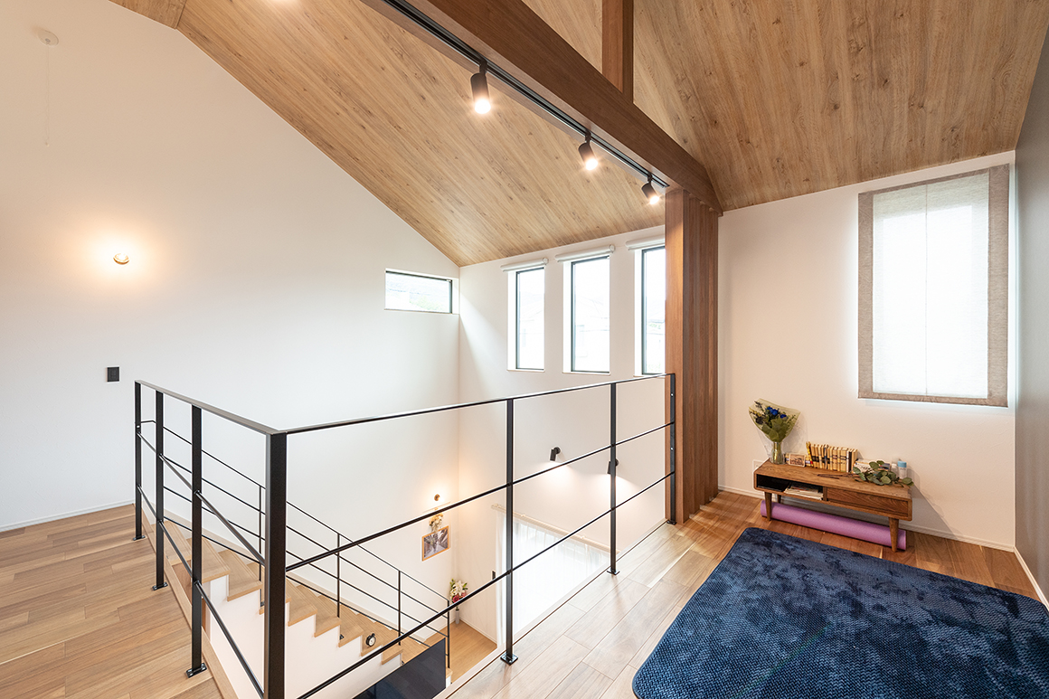 吹抜け・リビング階段・ファミリーホール